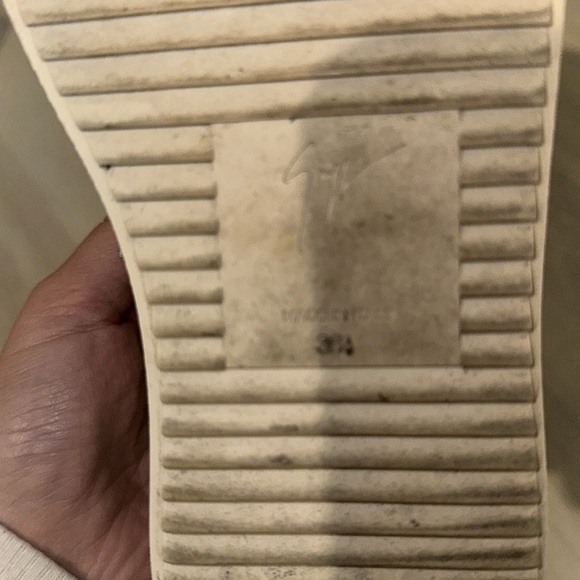 Giuseppe Zanotti shoes - Picture 4 of 4